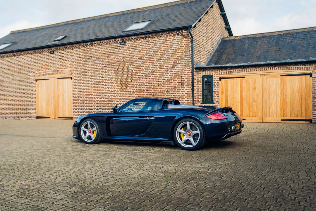 2004 Porsche Carrera GT - Image 6 of 31