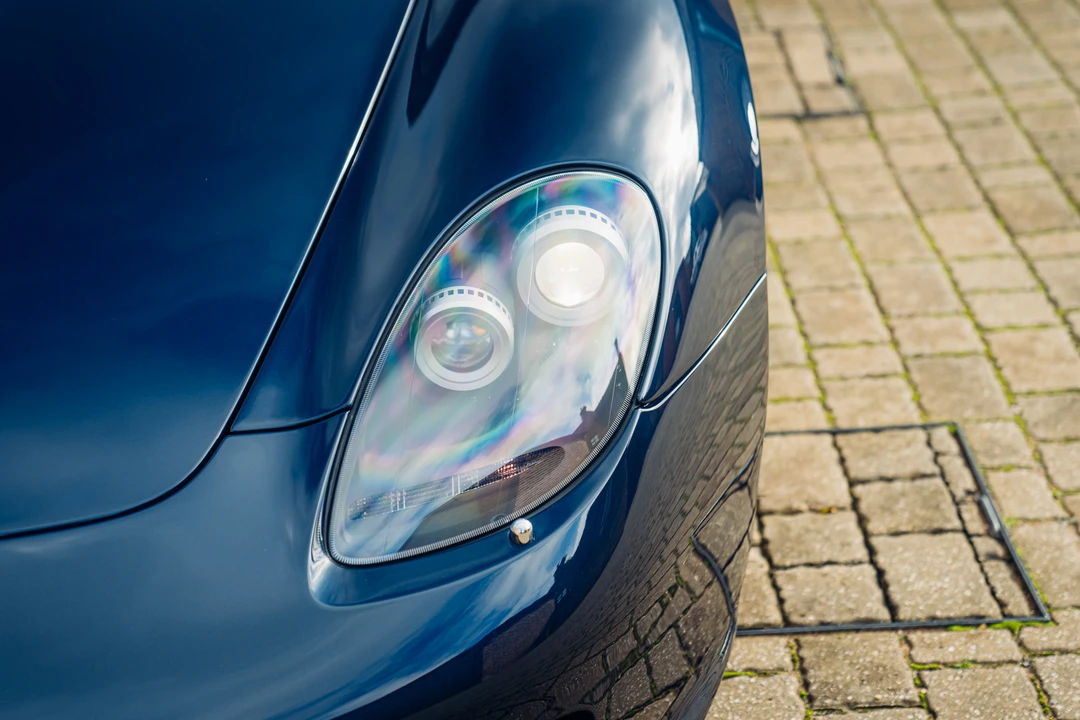2004 Porsche Carrera GT - Image 25 of 31