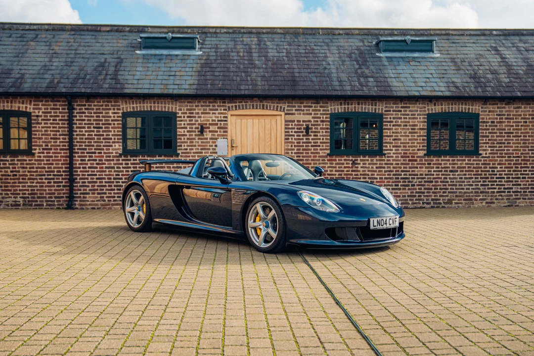 2004 Porsche Carrera GT - Image 10 of 31