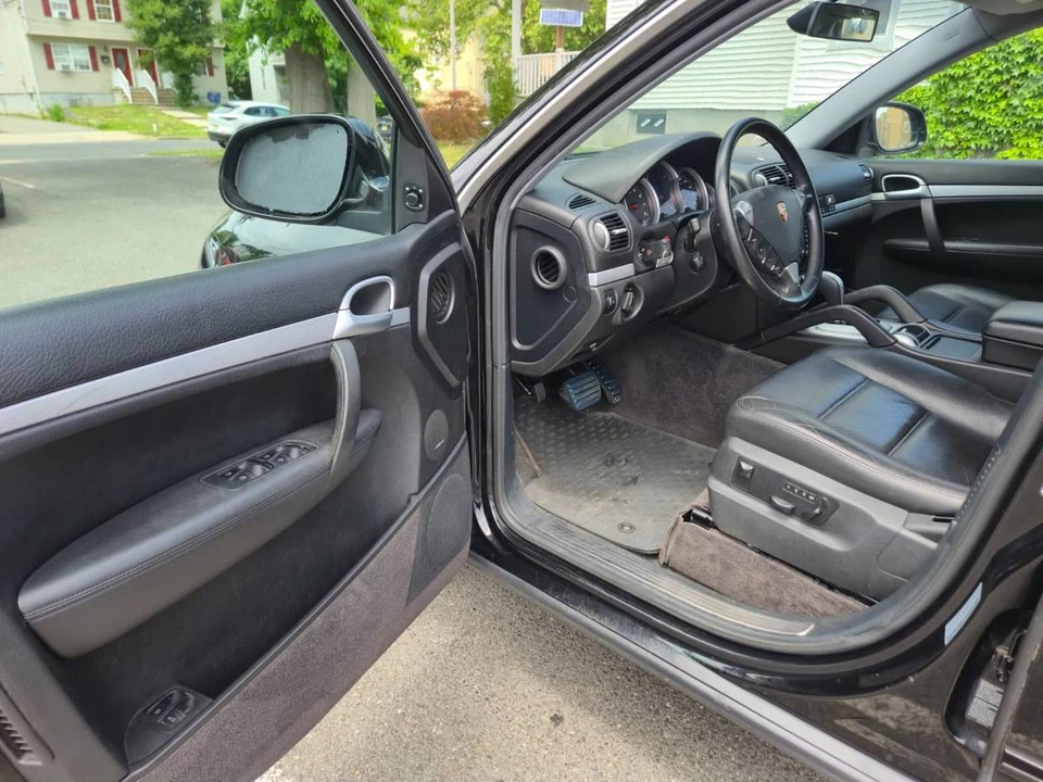 2004 Porsche 955/957 Cayenne S - Image 9 of 20