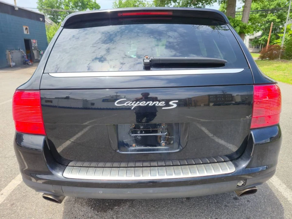 2004 Porsche 955/957 Cayenne S - Image 3 of 20