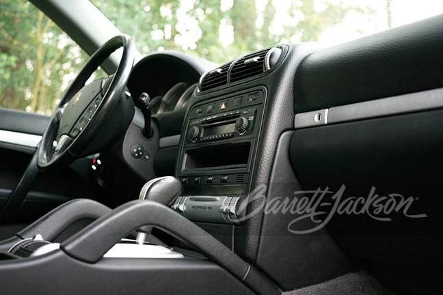 2004 Porsche 955/957 Cayenne S - Image 12 of 17
