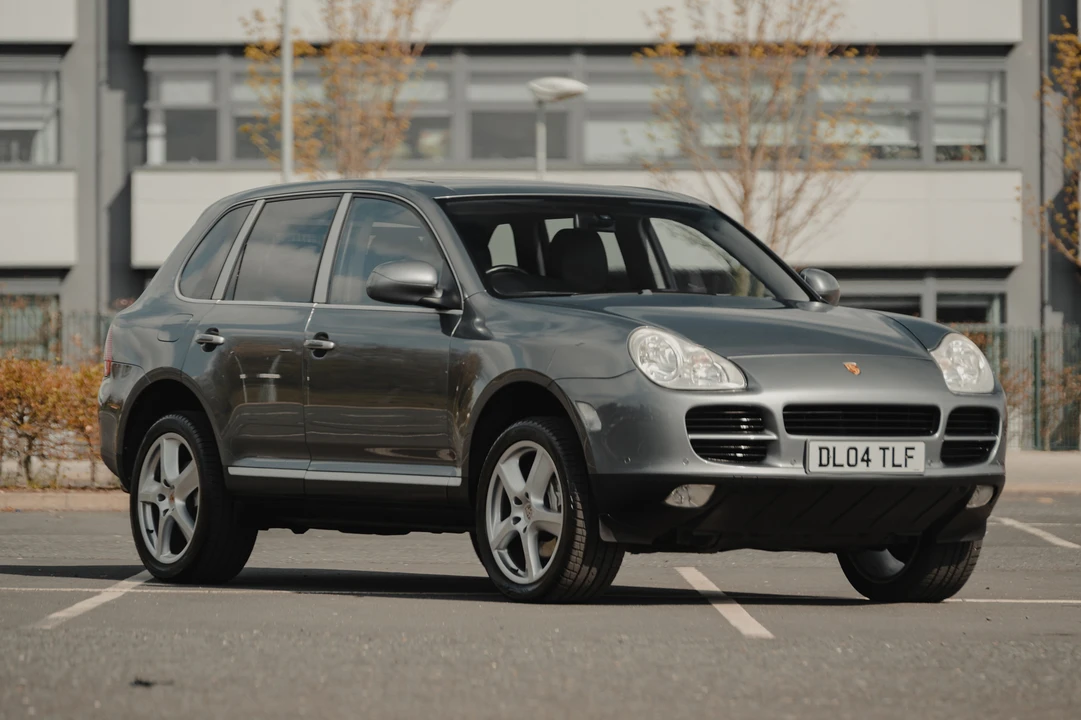 2004 Porsche 955/957 Cayenne S - Image 2 of 31