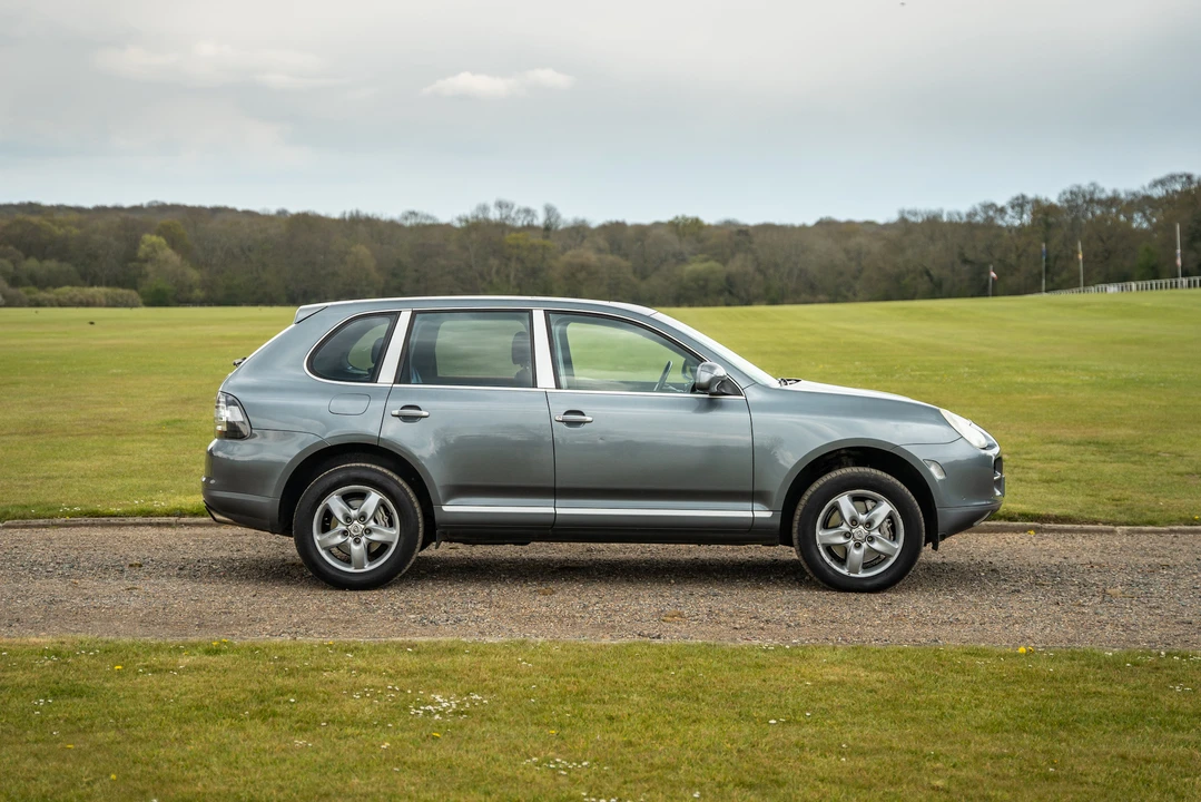 2004 Porsche 955/957 Cayenne S - Image 11 of 31