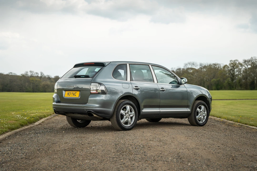 2004 Porsche 955/957 Cayenne S - Image 12 of 31