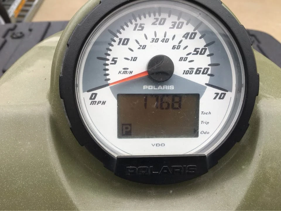 2004 Polaris - Image 4 of 4