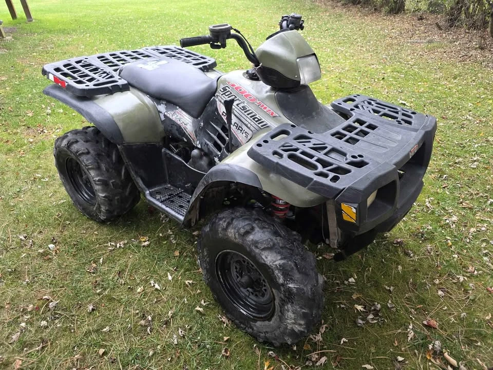 2004 Polaris - Image 3 of 8