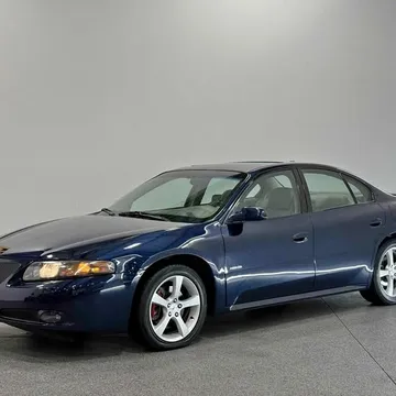 2004 Pontiac Bonneville GXP Sedan 4D