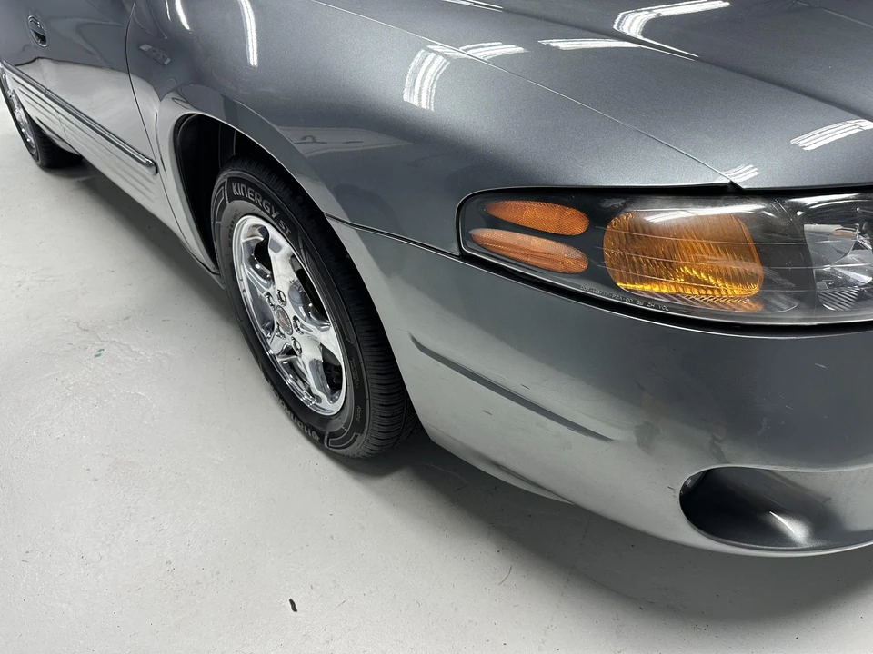 2004 Pontiac Bonneville 5th+ Gen - Image 29 of 31