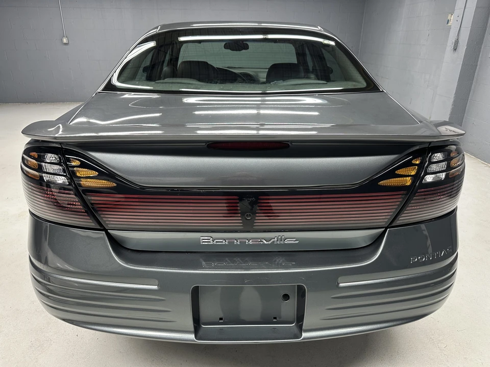 2004 Pontiac Bonneville 5th+ Gen - Image 24 of 31