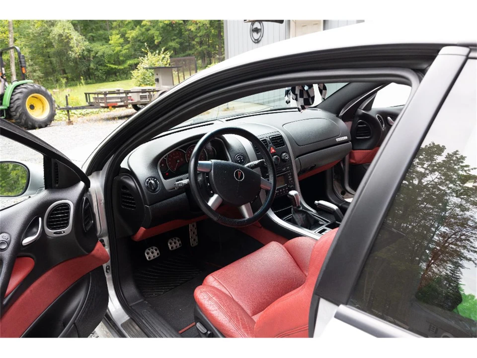 2004 Pontiac GTO 4th Gen - Image 27 of 31