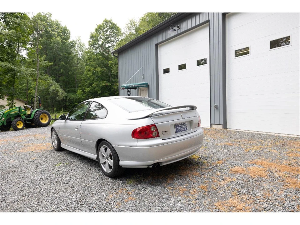 2004 Pontiac GTO 4th Gen - Image 12 of 31