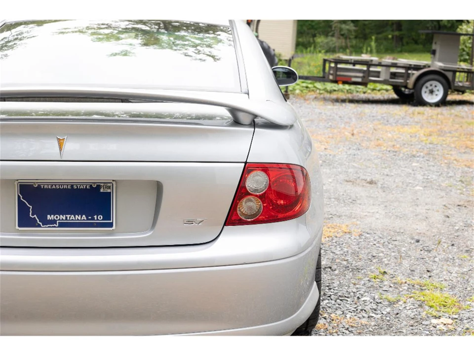 2004 Pontiac GTO 4th Gen - Image 16 of 31