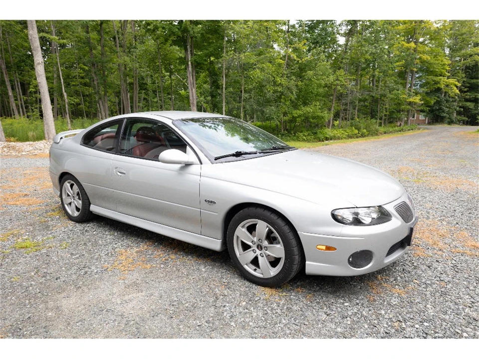 2004 Pontiac GTO 4th Gen - Image 23 of 31