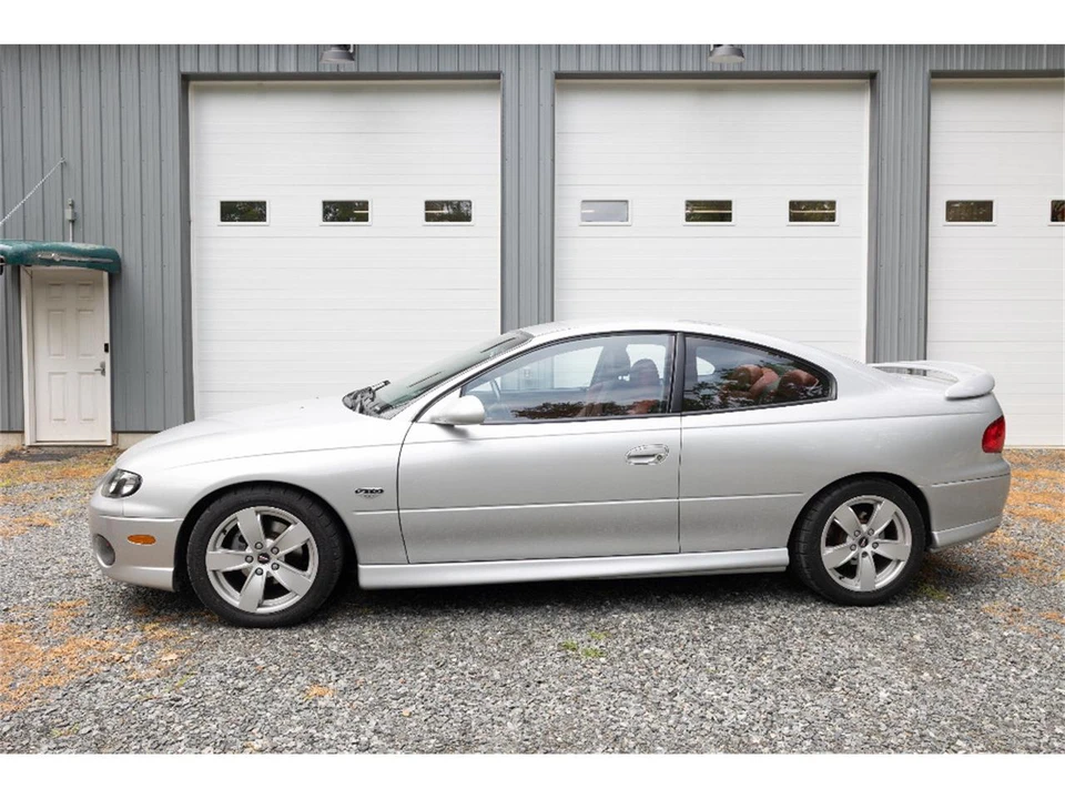 2004 Pontiac GTO 4th Gen - Image 10 of 31