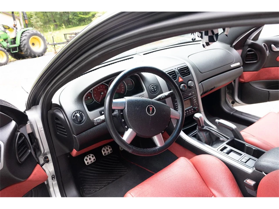 2004 Pontiac GTO 4th Gen - Image 28 of 31