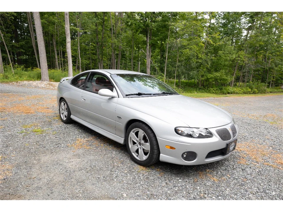 2004 Pontiac GTO 4th Gen - Image 22 of 31