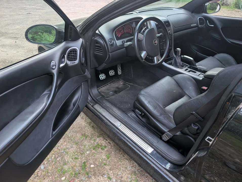 2004 Pontiac GTO 4th Gen - Image 8 of 14
