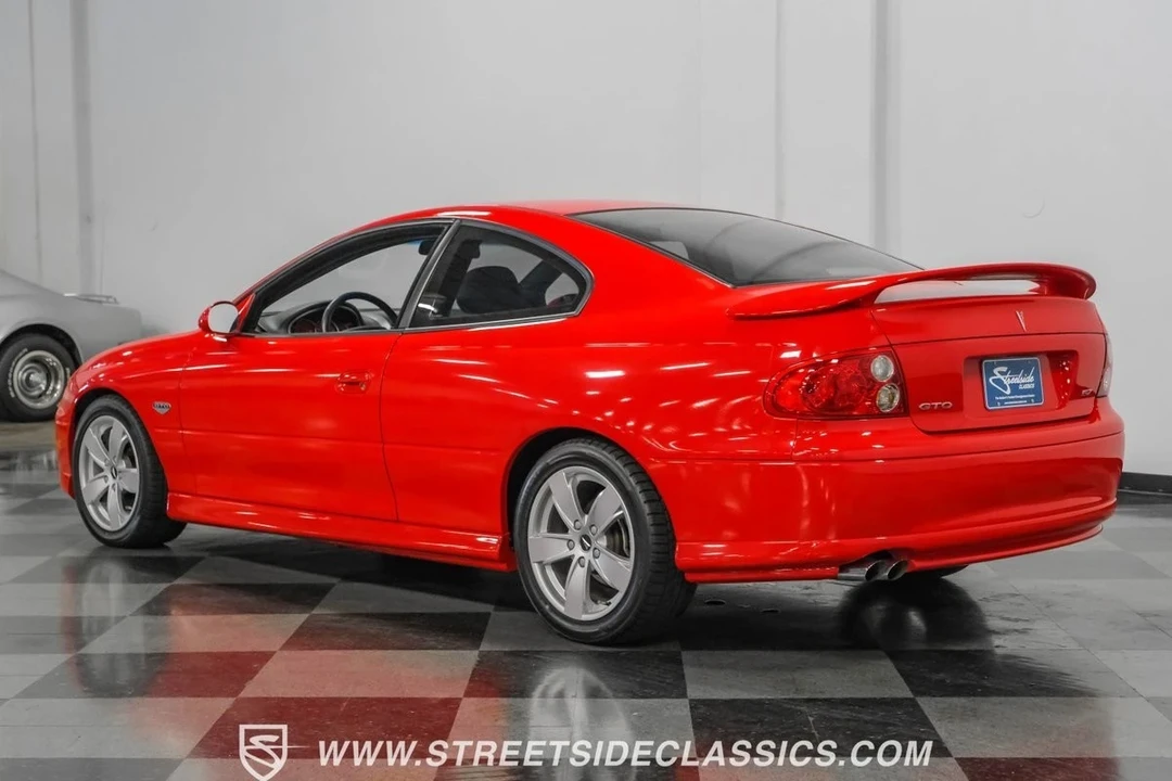 2004 Pontiac GTO 4th Gen - Image 9 of 12