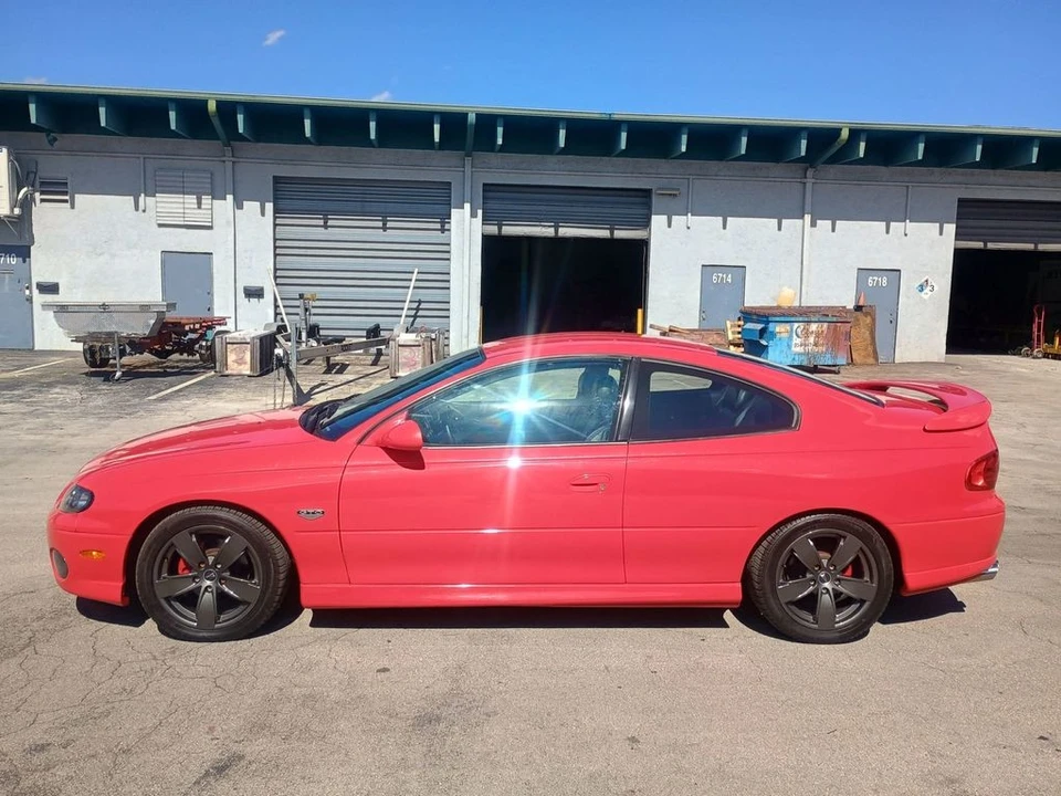 2004 Pontiac GTO 4th Gen - Image 2 of 12