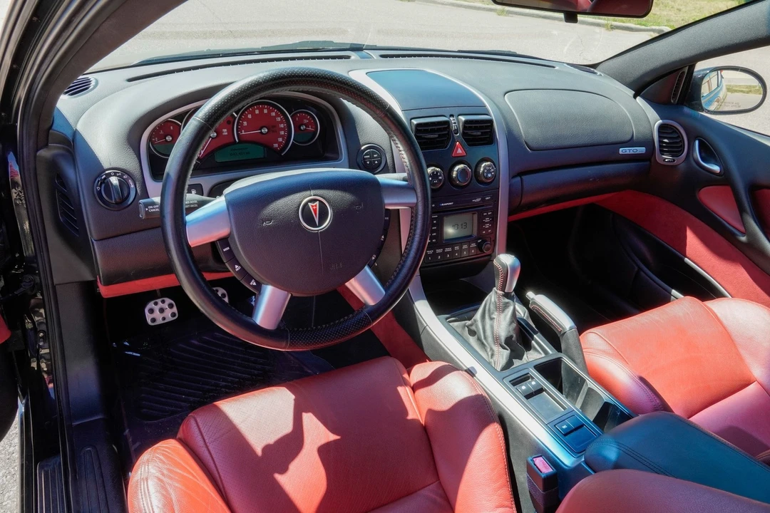 2004 Pontiac GTO 4th Gen - Image 12 of 31