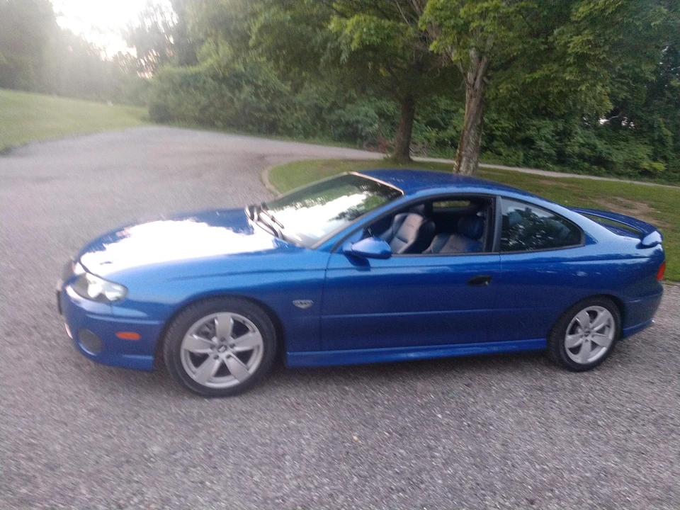 2004 Pontiac GTO 4th Gen - Image 12 of 31