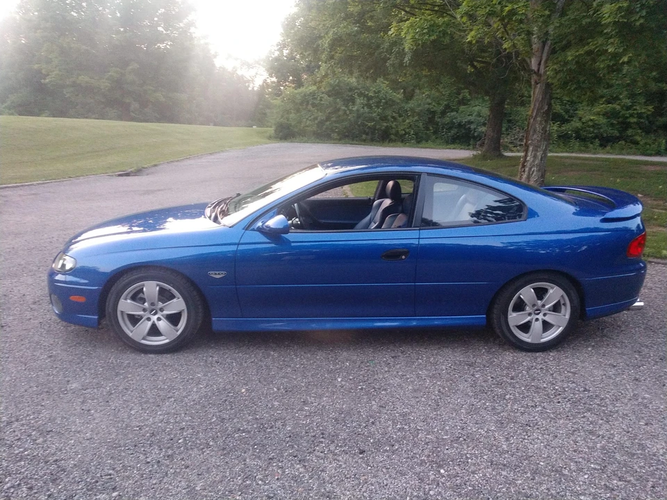 2004 Pontiac GTO 4th Gen - Image 11 of 31