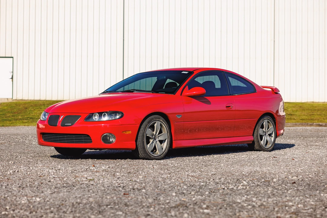 2004 Pontiac GTO 4th Gen - Image 2 of 31