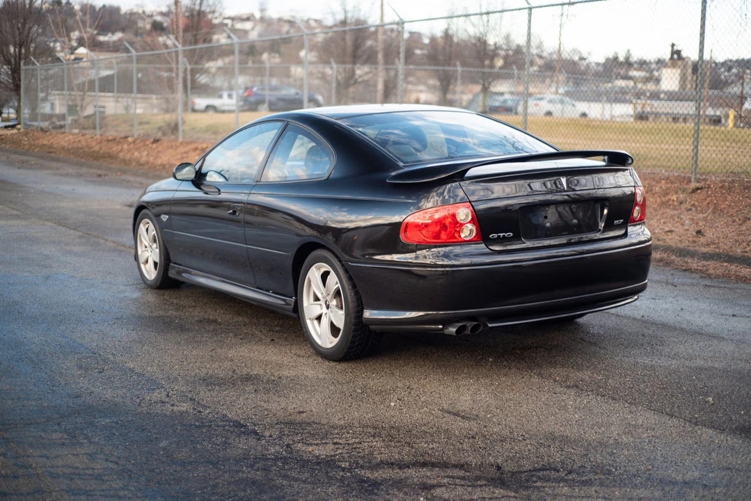 2004 Pontiac GTO 4th Gen - Image 11 of 31