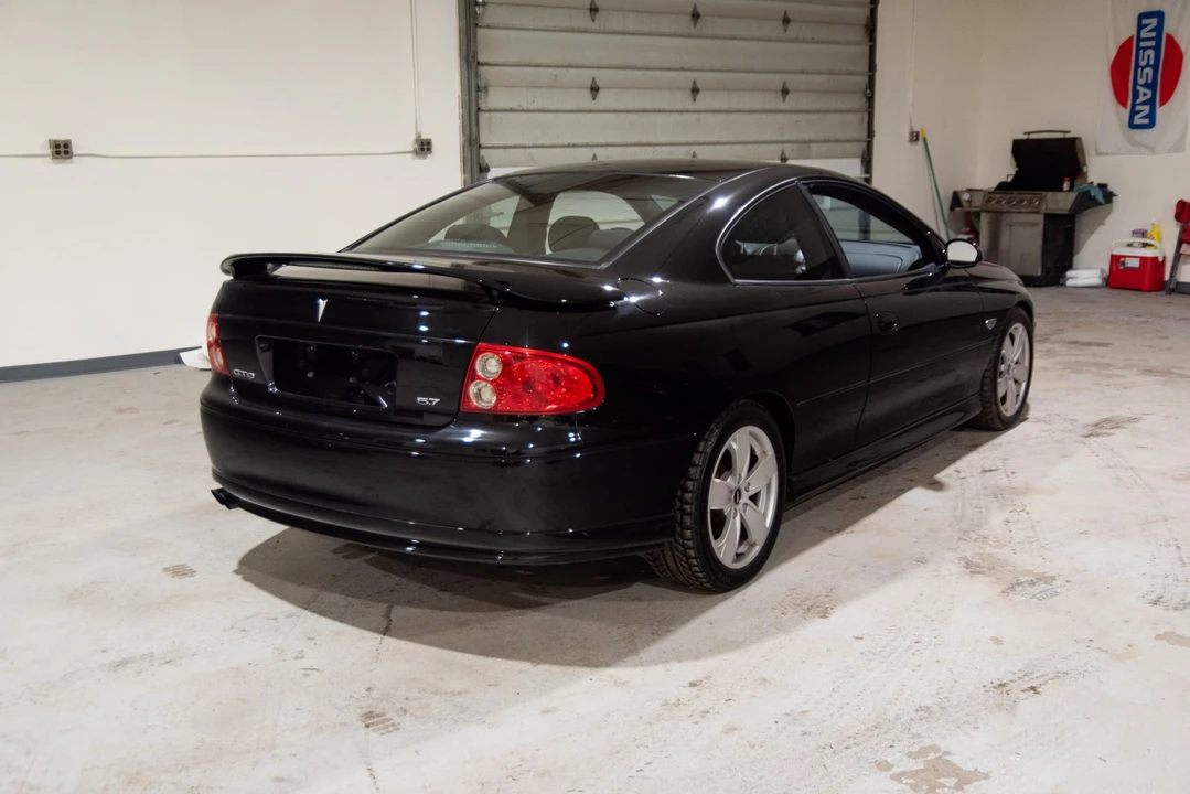 2004 Pontiac GTO 4th Gen - Image 18 of 31