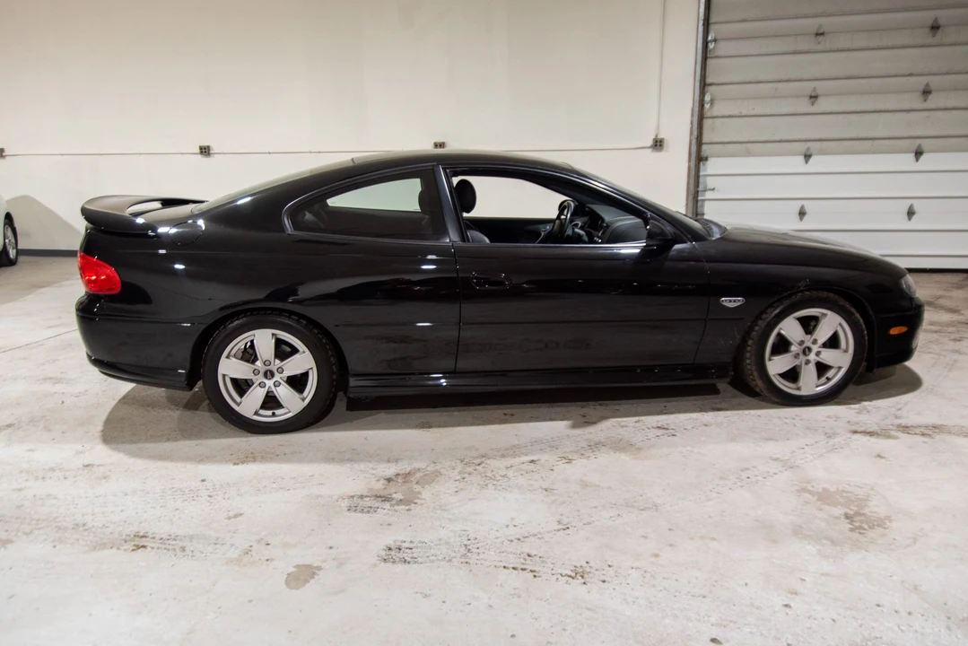 2004 Pontiac GTO 4th Gen - Image 19 of 31