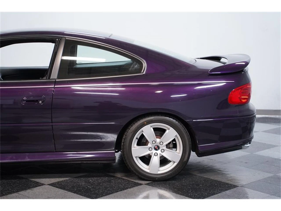 2004 Pontiac GTO 4th Gen - Image 20 of 31
