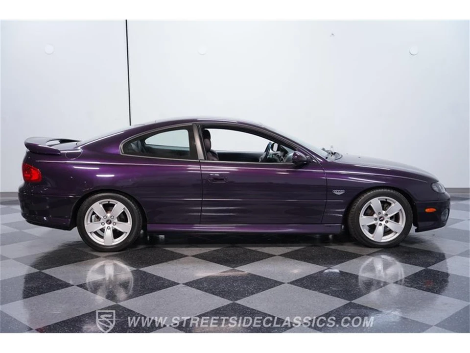 2004 Pontiac GTO 4th Gen - Image 12 of 31