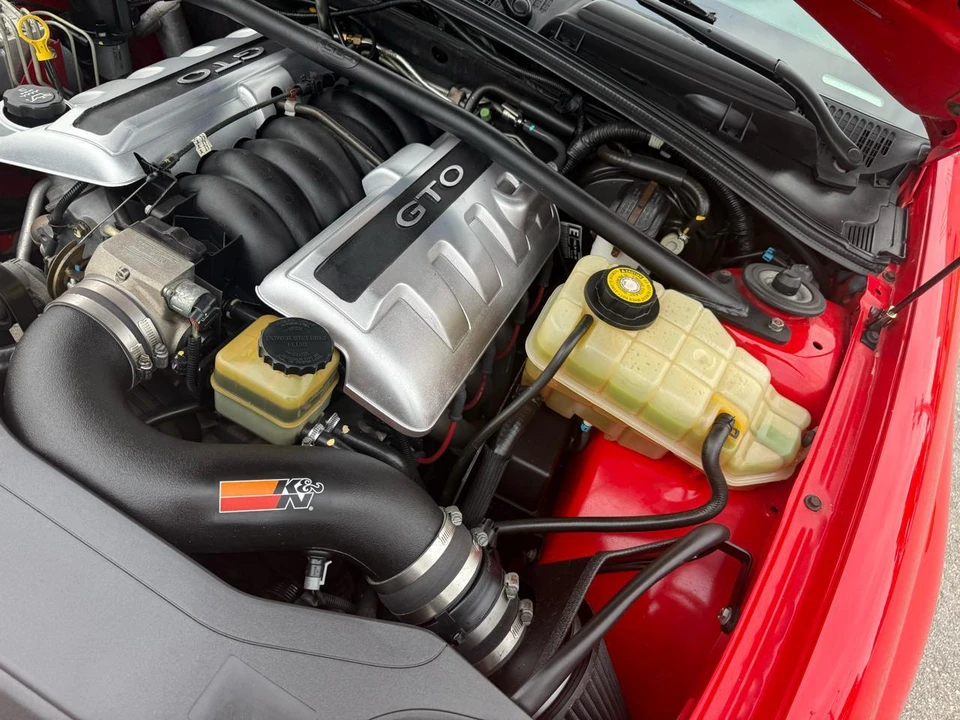 2004 Pontiac GTO 4th Gen - Image 19 of 31