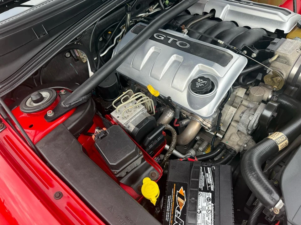 2004 Pontiac GTO 4th Gen - Image 18 of 31