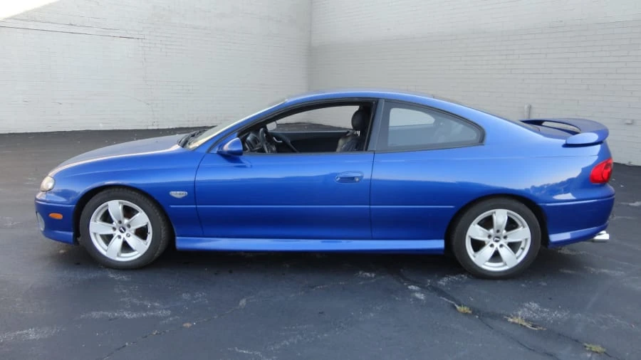 2004 Pontiac GTO 4th Gen - Image 2 of 9