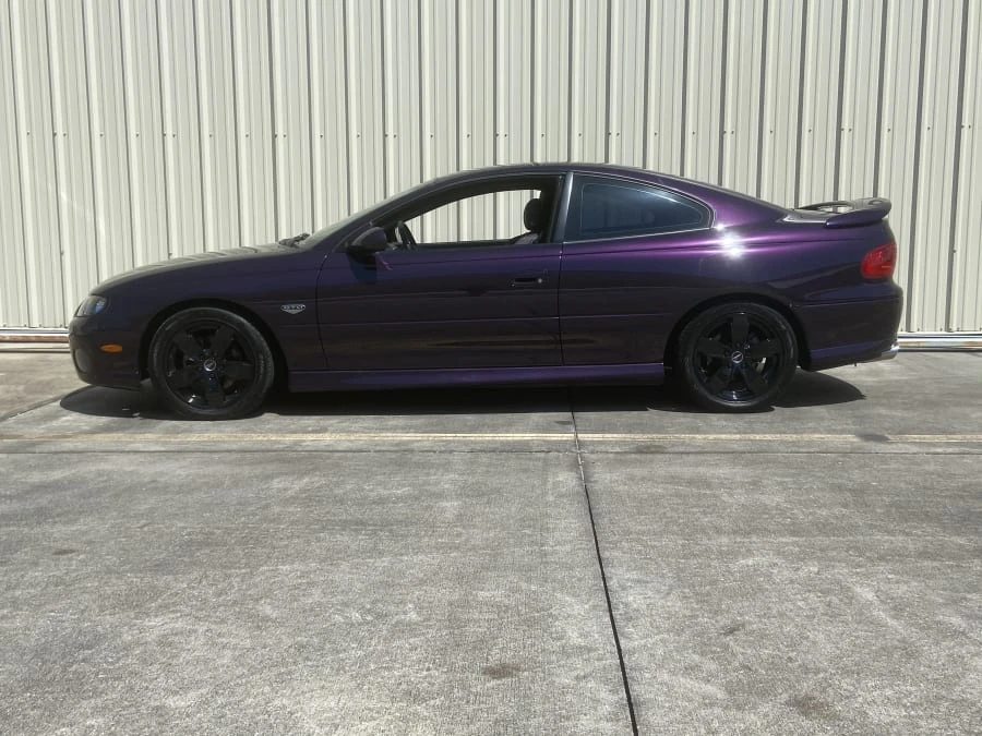 2004 Pontiac GTO 4th Gen - Image 2 of 13