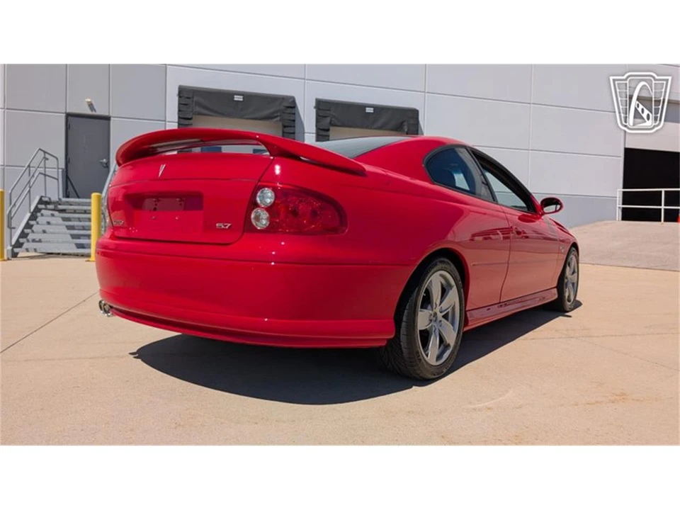 2004 Pontiac GTO 4th Gen - Image 16 of 31