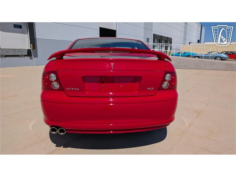 2004 Pontiac GTO 4th Gen - Image 12 of 31