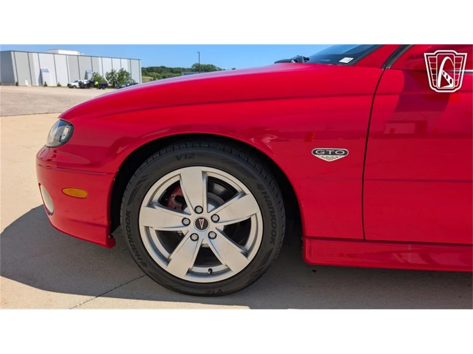 2004 Pontiac GTO 4th Gen - Image 27 of 31