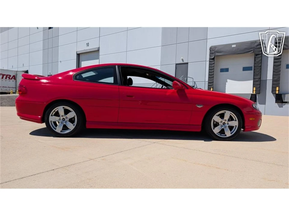 2004 Pontiac GTO 4th Gen - Image 19 of 31