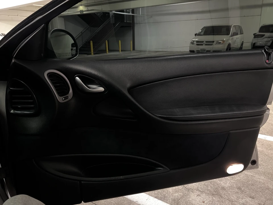 2004 Pontiac GTO 4th Gen - Image 20 of 25
