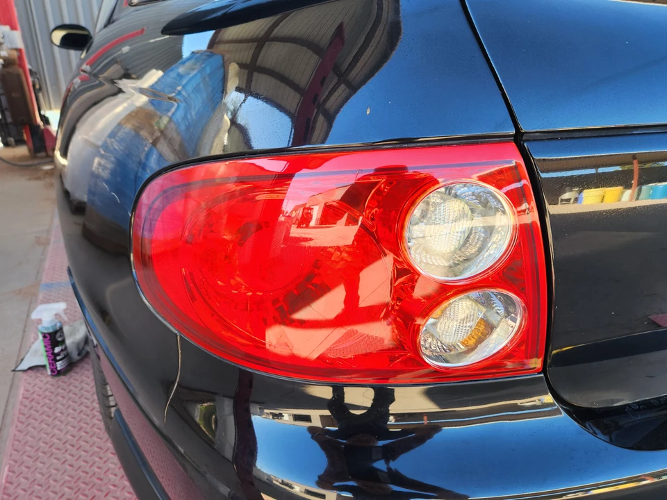 2004 Pontiac GTO 4th Gen - Image 13 of 31