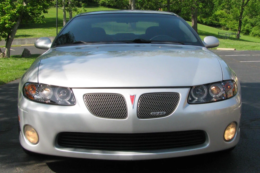 2004 Pontiac GTO 4th Gen - Image 2 of 5