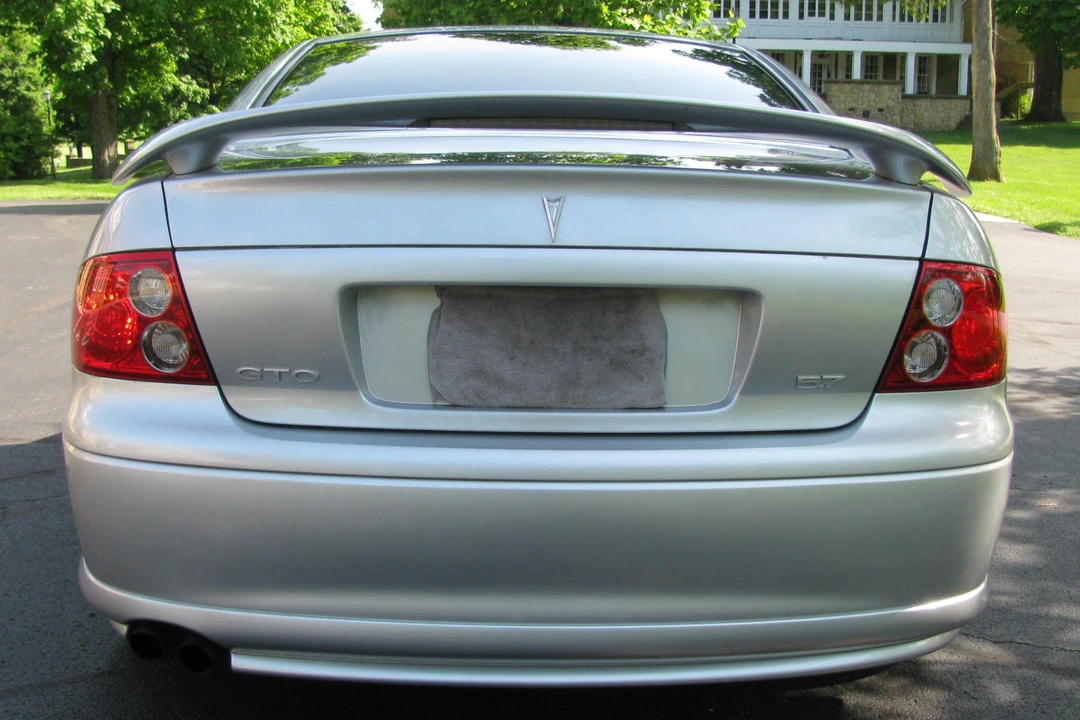 2004 Pontiac GTO 4th Gen - Image 5 of 5