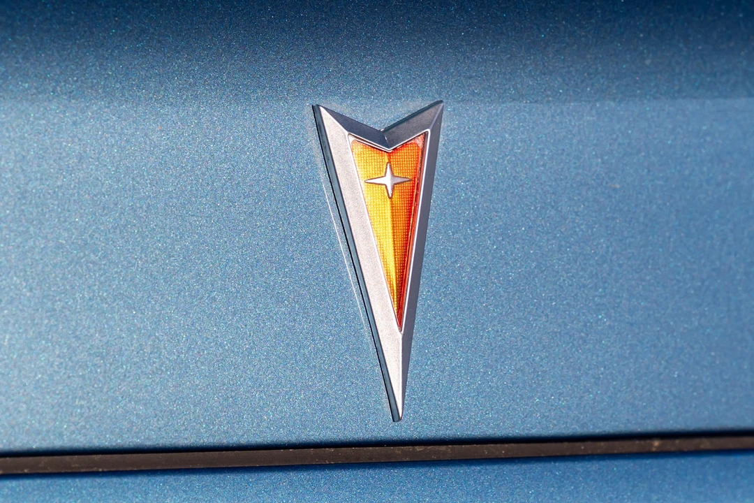 2004 Pontiac GTO 4th Gen - Image 15 of 31