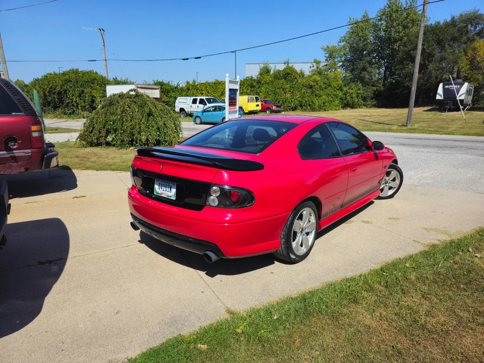 2004 Pontiac GTO 4th Gen - Image 14 of 21