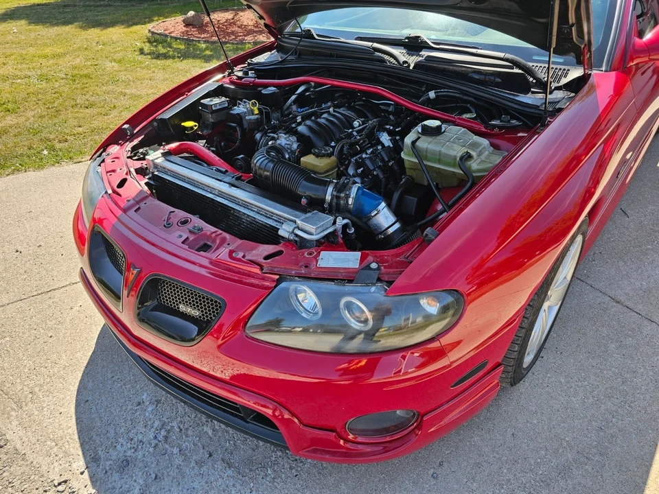 2004 Pontiac GTO 4th Gen - Image 2 of 21