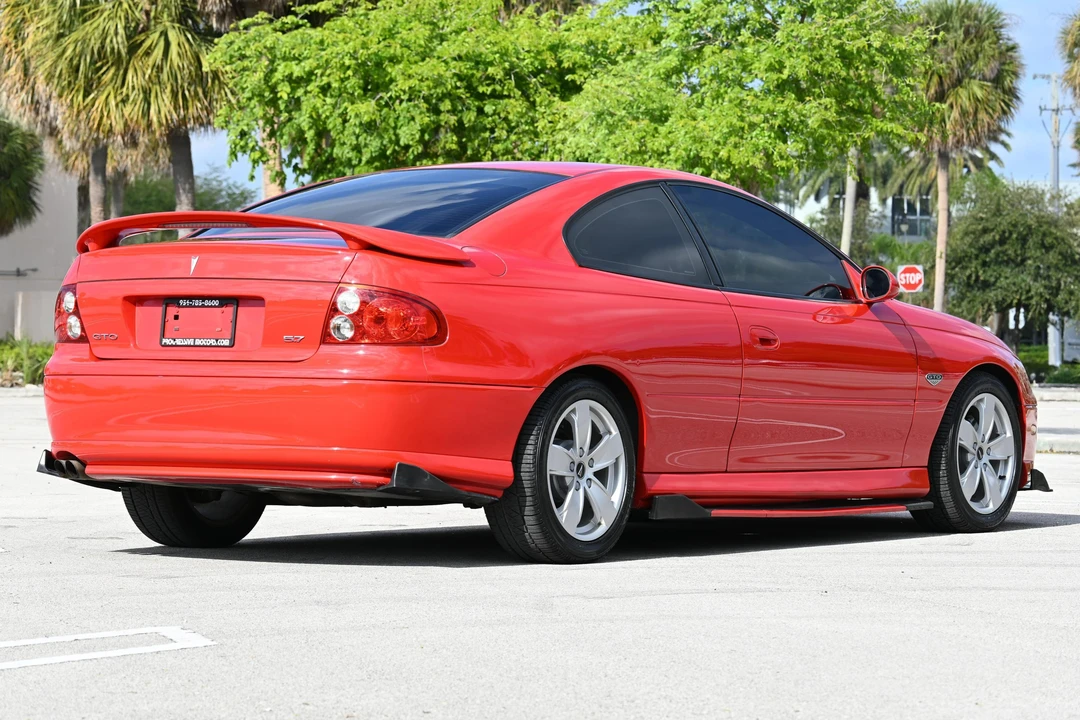 2004 Pontiac GTO 4th Gen - Image 15 of 31