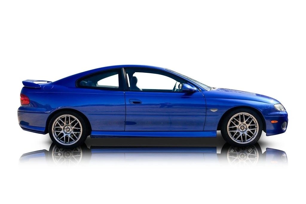 2004 Pontiac GTO 4th Gen - Image 2 of 12